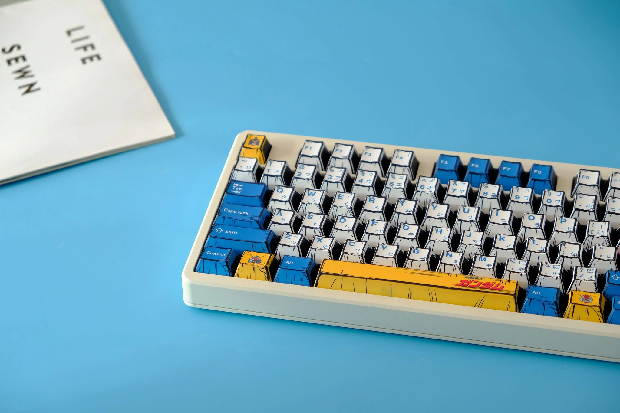 Comic PBT Dye-Sublimation Keycaps - Gundam